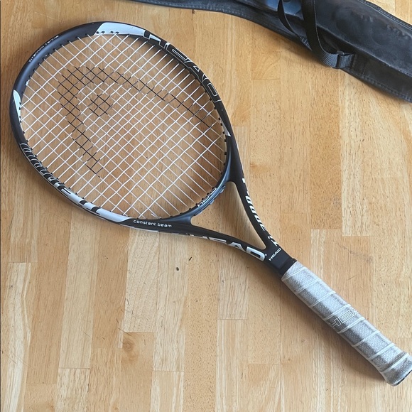 Head Black and White Tennis Racket with Zip Cover - Picture 2 of 4